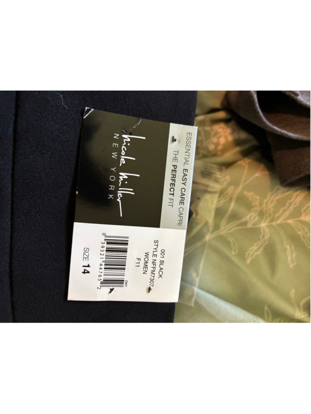 Women's Nicole Miller New York Black Capri Pants Size 14 - Picture 8 of 8
